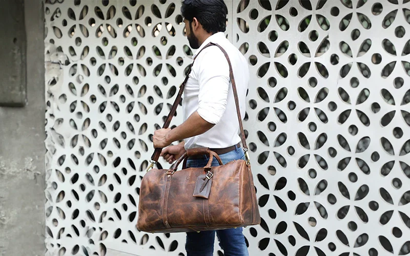 The Timeless Appeal of Rustic Town Leather Bags: A Perfect Blend of Style and Functionality