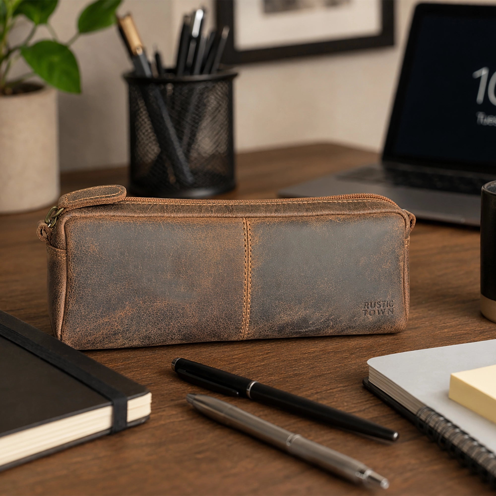 Leo Full Grain Leather Pencil Case – Handcrafted Pen Pouch Zipper Pencil Organizer