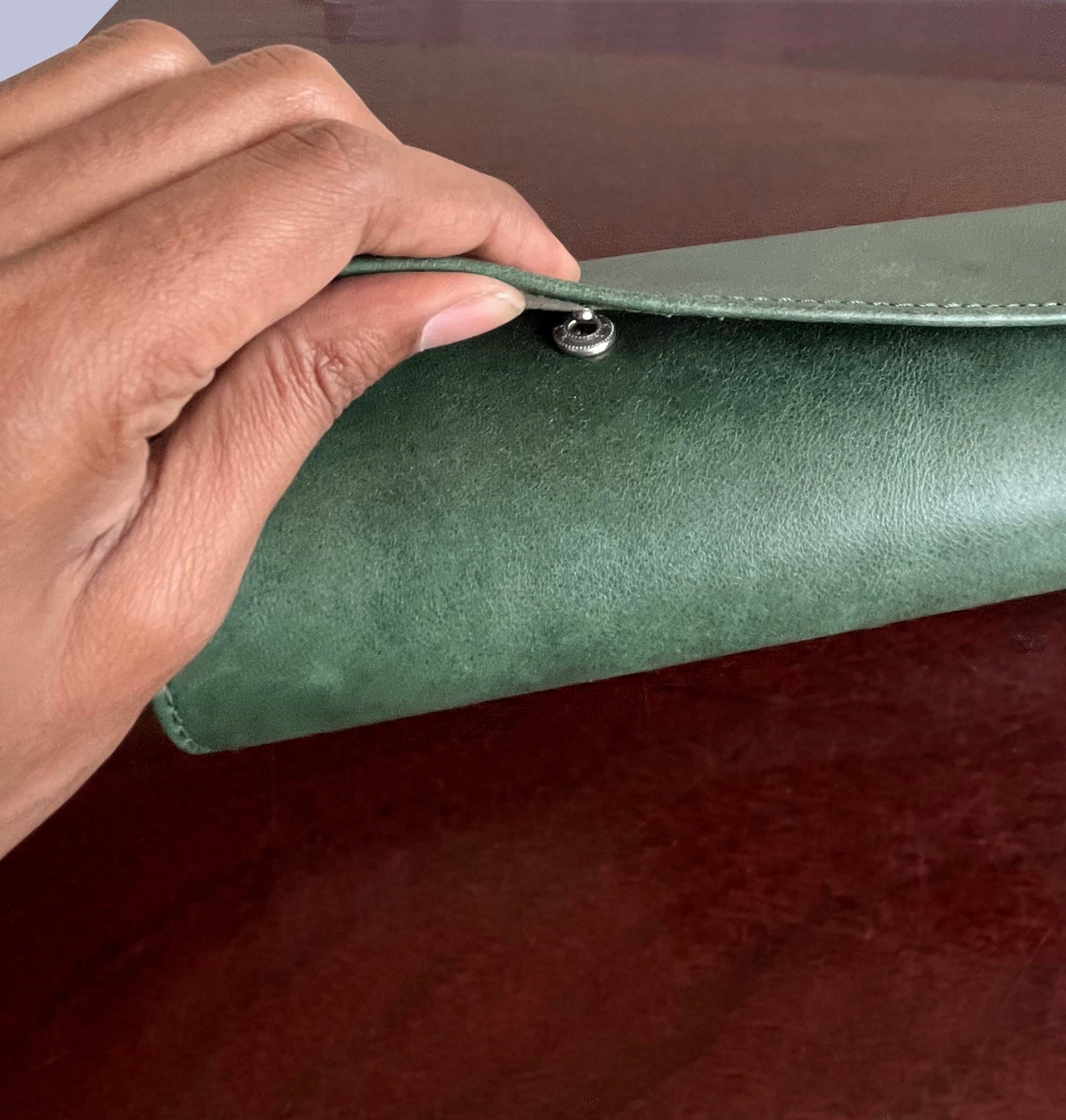 leather watch holder