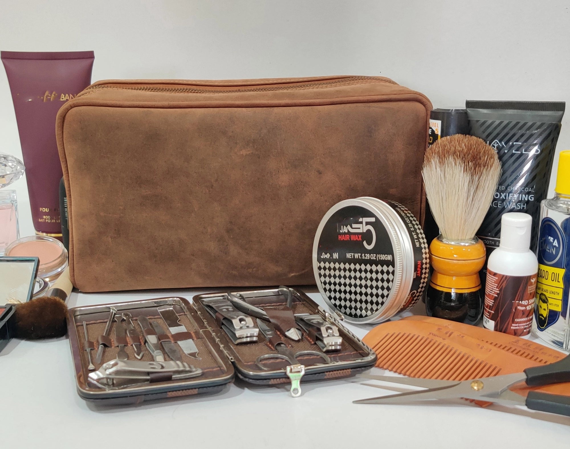 Johnny Handmade Leather Dopp Kit