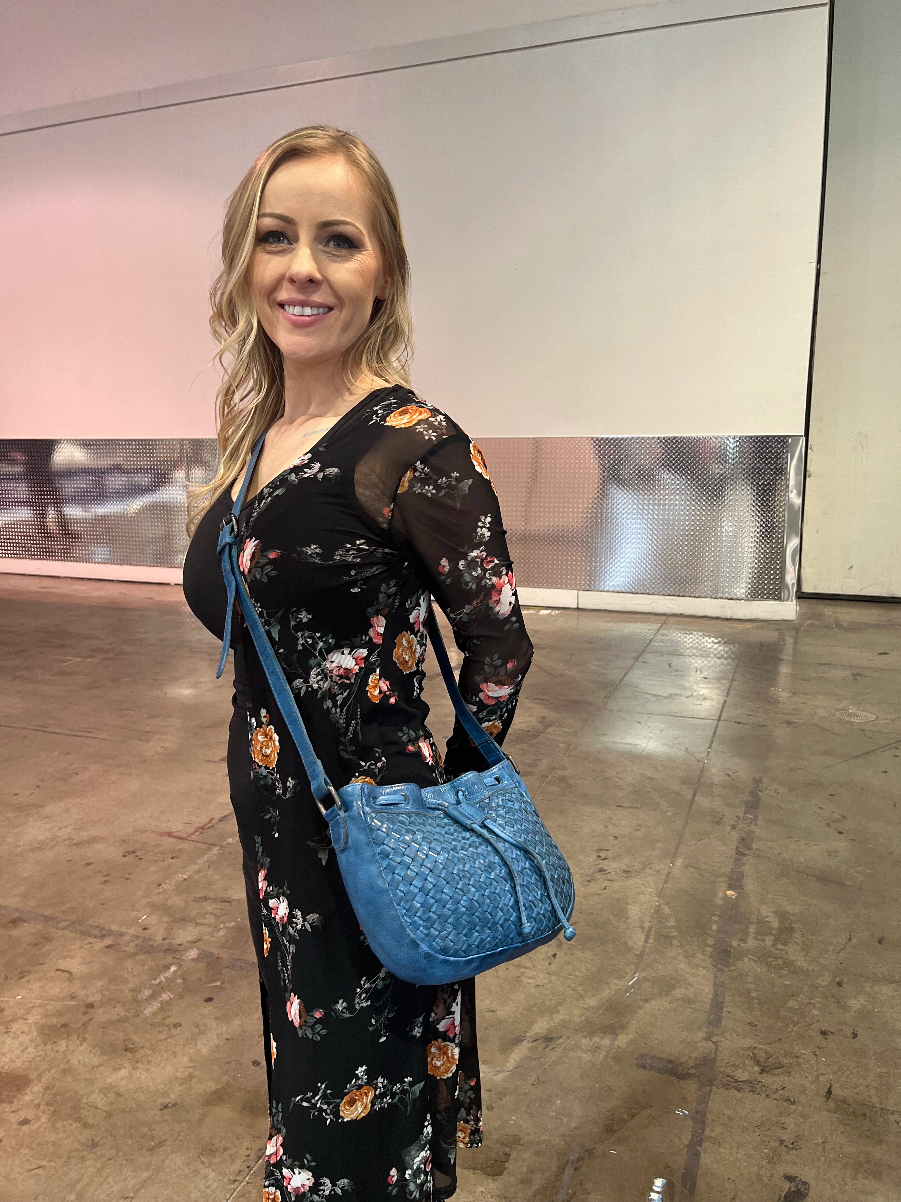 women's leather crossbody bag