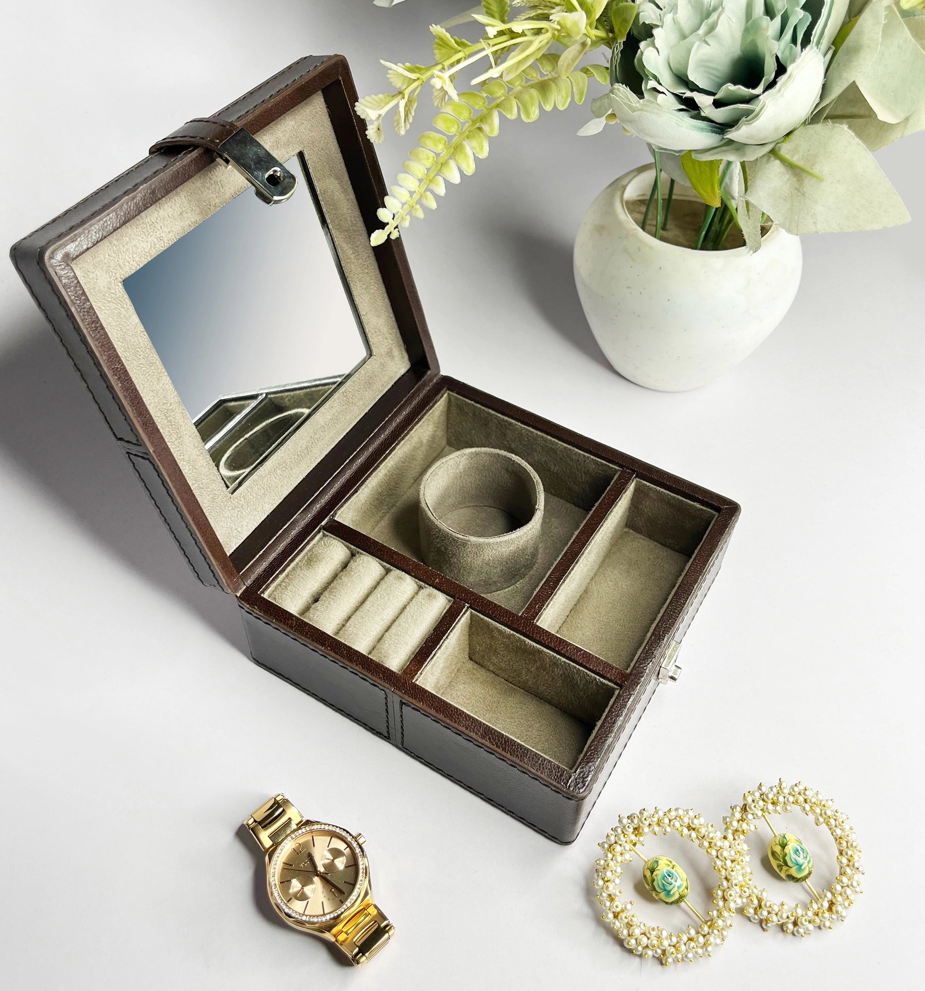 leather jewellery box