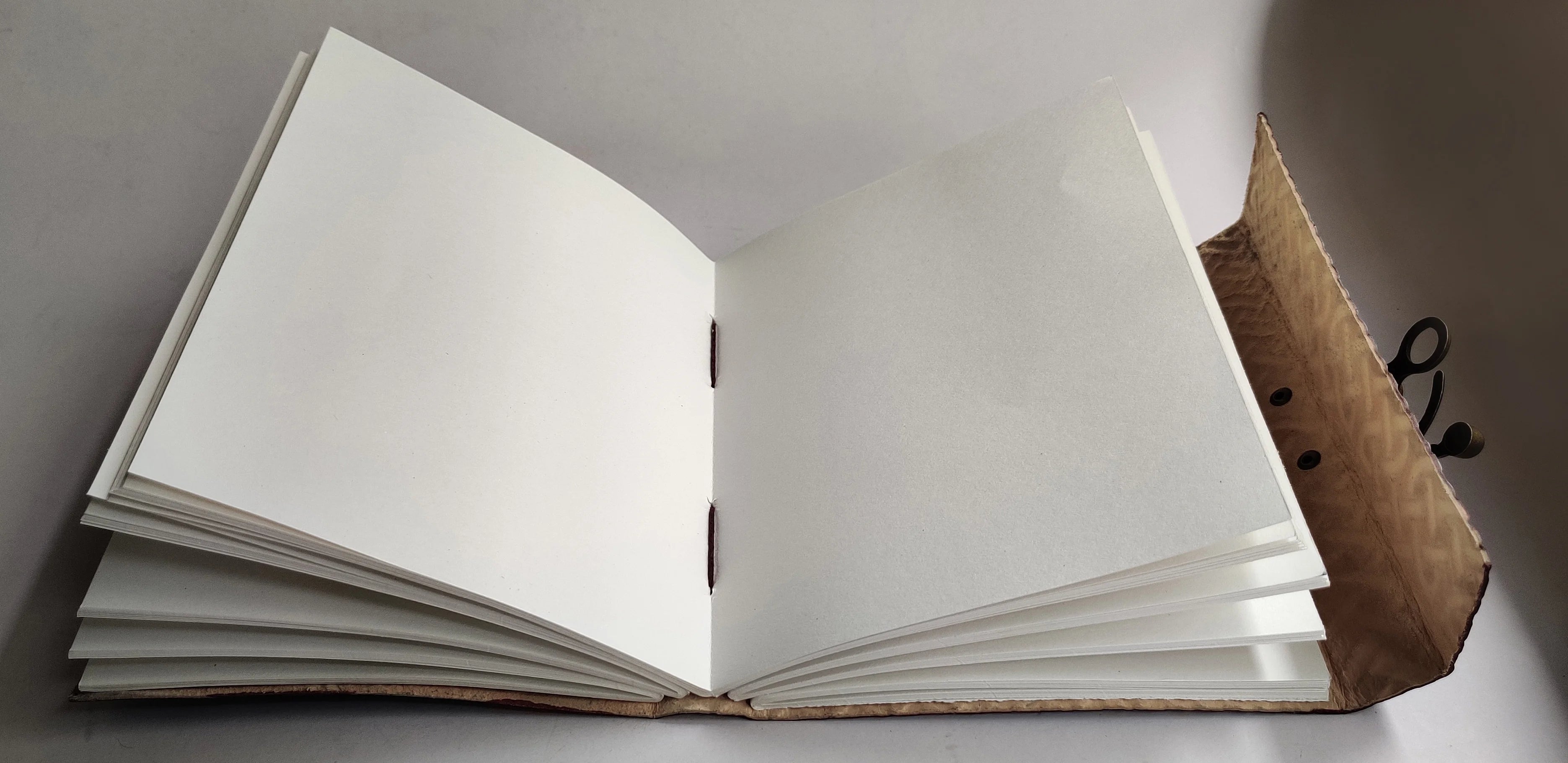 Leather refillable journal