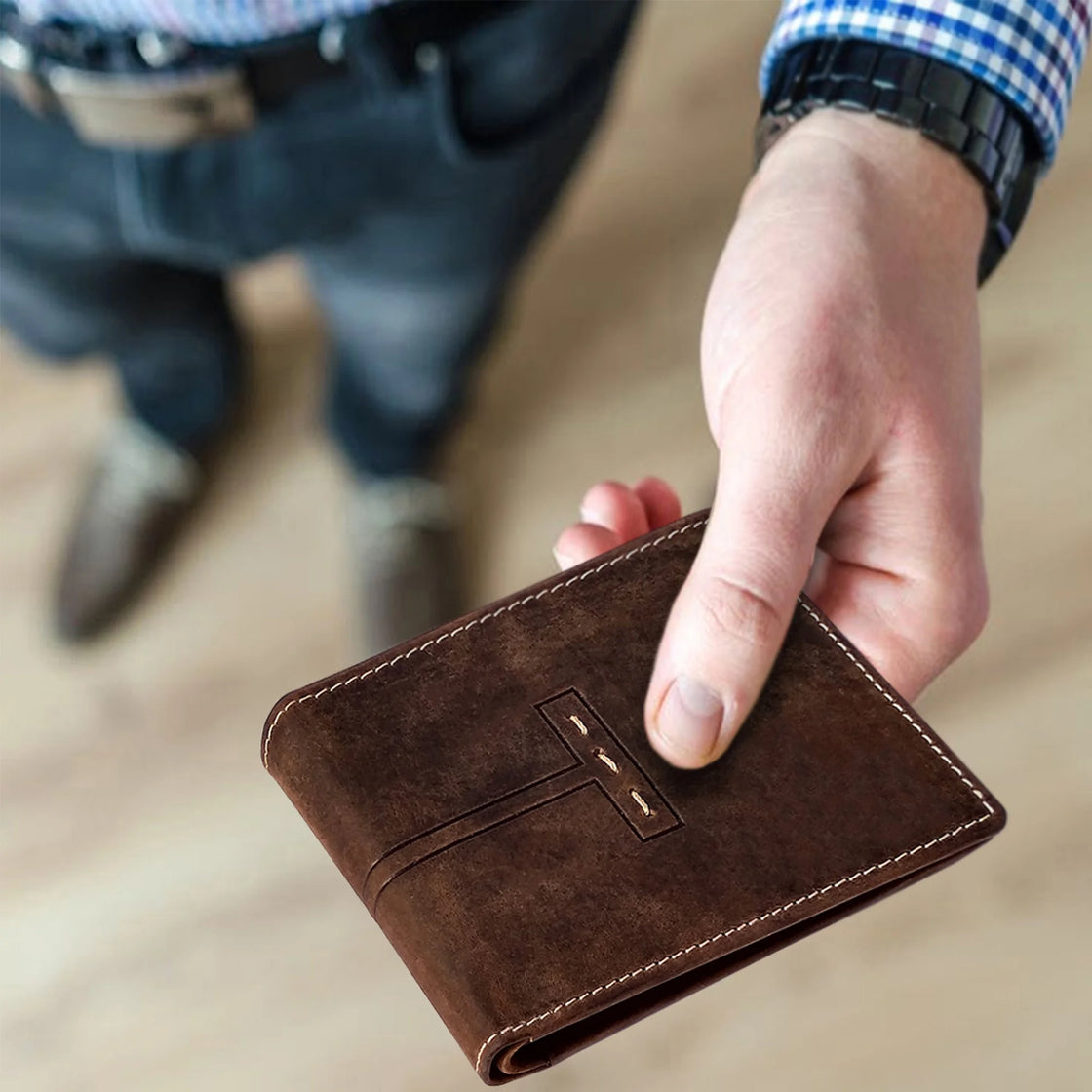 Men's RFID Blocking Genuine Leather Bi-Fold Wallet (Dark Brown)