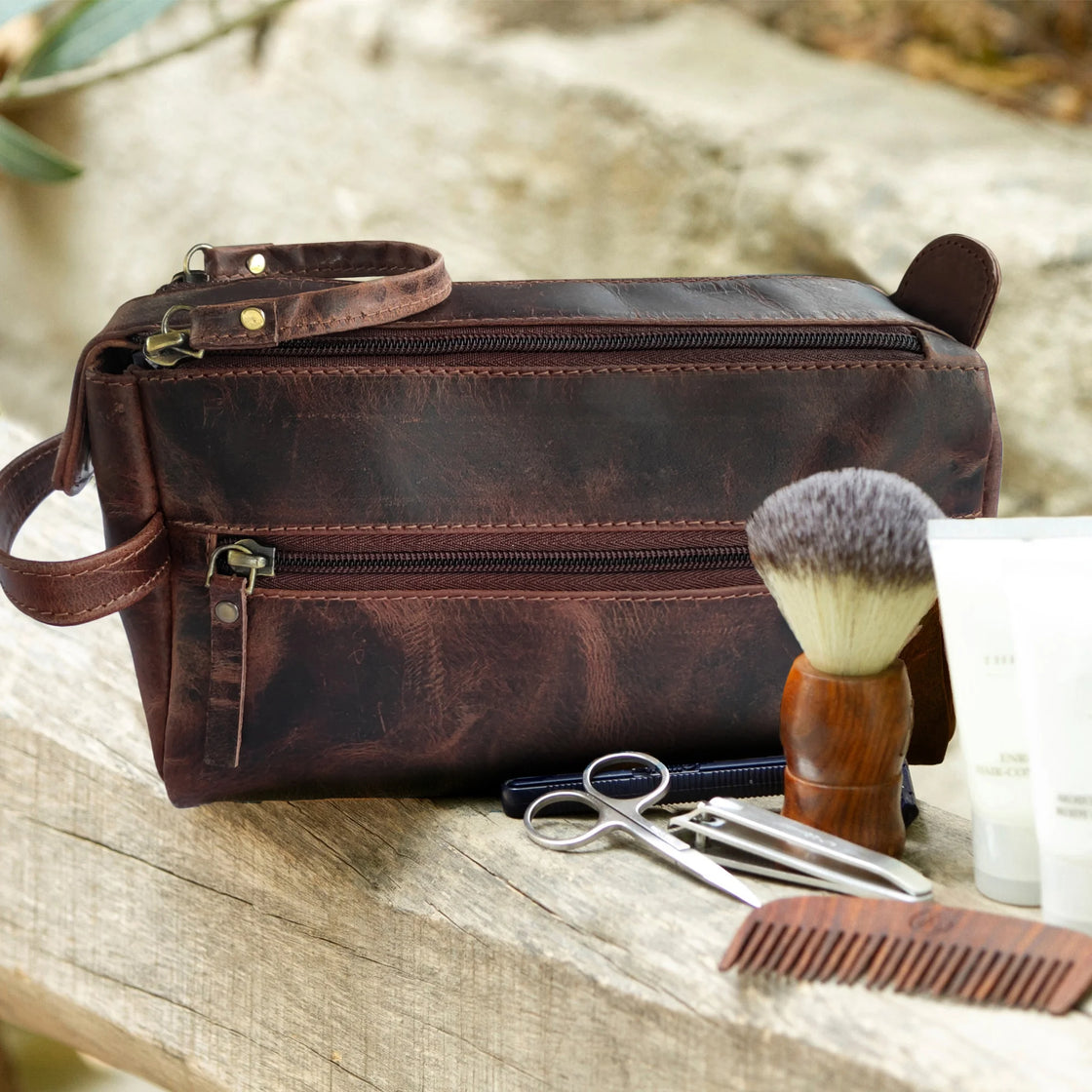 Leather Toiletry Bag for Men (Walnut Brown)